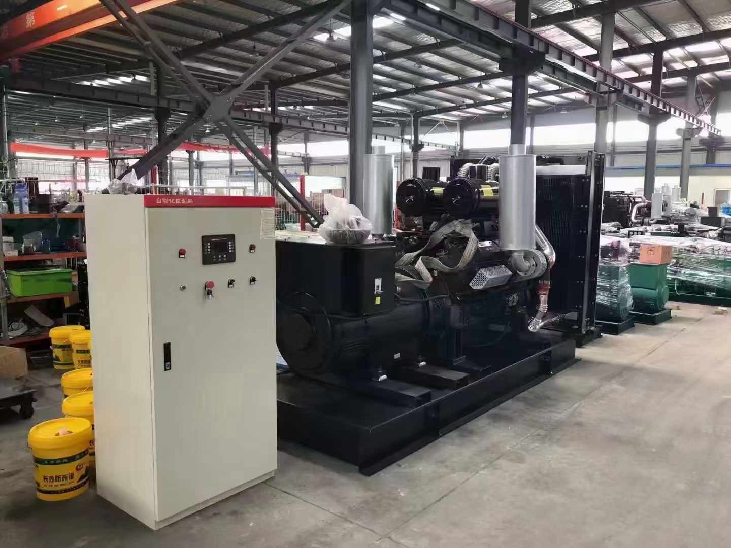 浚县柴油发电机运行时的噪音和振动水平如何?